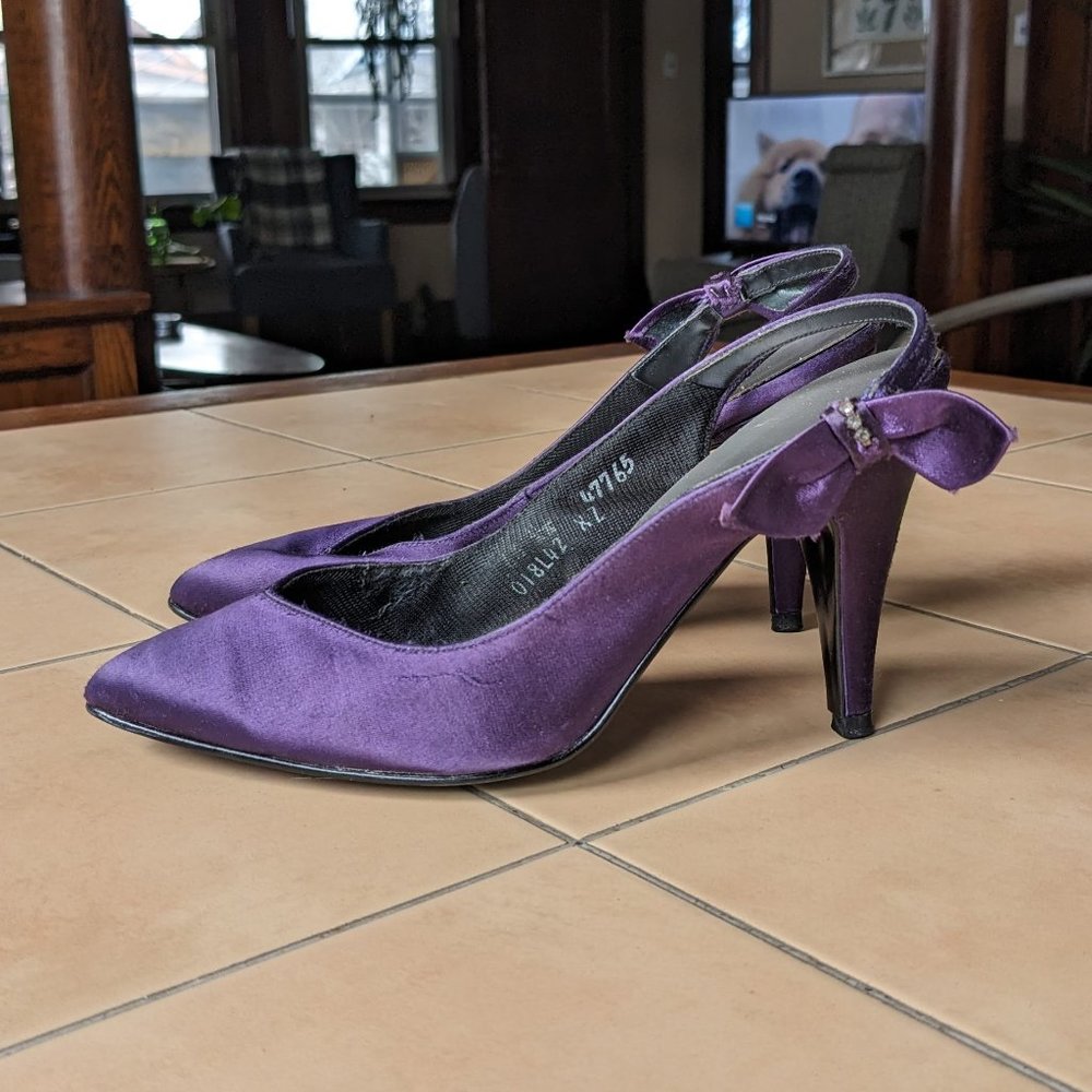 Life Stride Purple Satin Pumps with Rhinestone Bow Detail